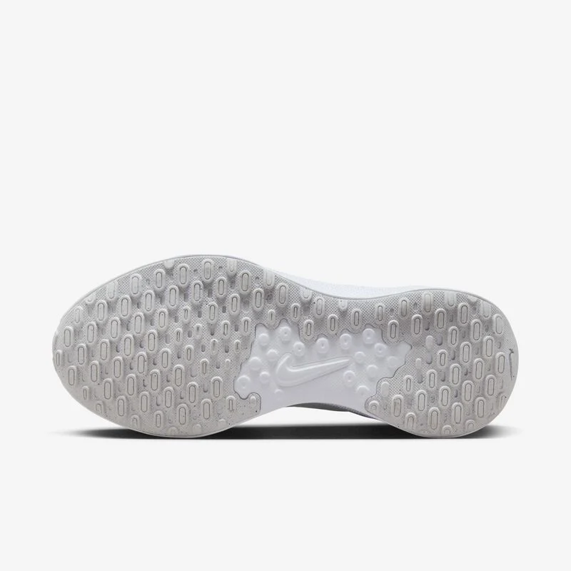 NIKE - REVOLUTION 7