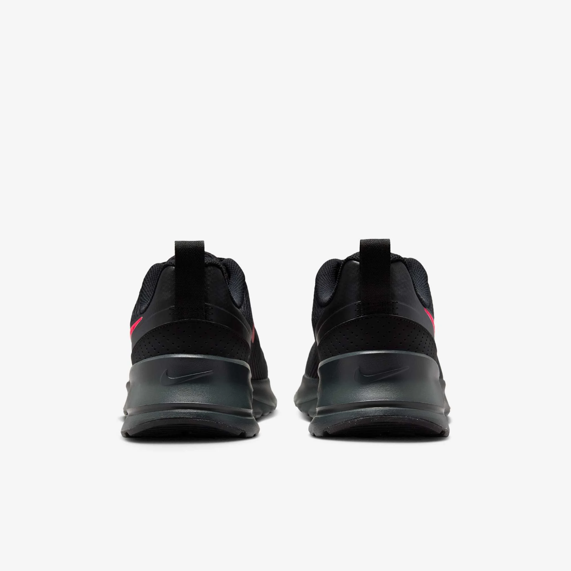 NIKE - AIR MAX NUAXIS