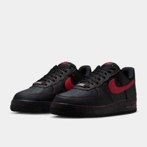 NIKE - AIR FORCE 1 07 LV8 ‘Bred’